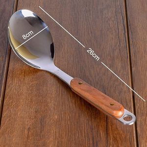 Utensilios de cocina de acero inoxidable con mango de madera: espátula, cucharón, colador, cuchara y cuchara de cocina - Product Image 4