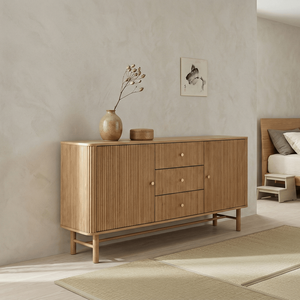 Commode autoportante minimaliste en teck massif Kaede, 3 tiroirs, finition naturelle, pour salon, chambre, entrepôt, intérieur commercial - Product Image 1