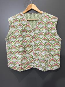 เสื้อแจ็คเก็ตผ้าฝ้ายลายดอกไม้แบบควิลท์  แบบสองด้าน  ติดกระดุมด้านหน้า แขนยาว สำหรับฤดูใบไม้ร่วงและฤดูหนาว - Product Image 3