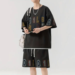 Conjunto de Camiseta y Pantalones Cortos de Algodón 100% Personalizados al por Mayor, Estilo Urbano, de Secado Rápido, Transpirable, con Hombros Caídos y Estampado Puff Oversize - Product Image 4