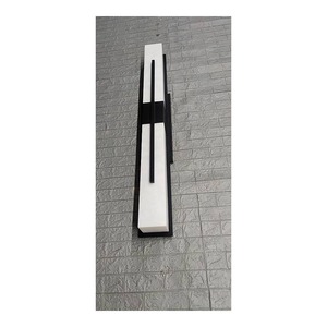 Applique murale extérieure LED longue de 15W en acier inoxydable pour projets hôteliers et de villas - Product Image 1