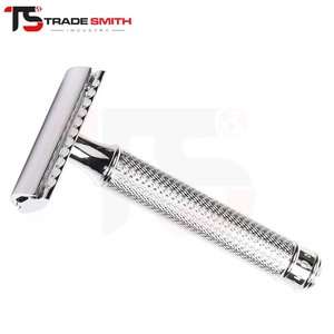 Rasoir de sécurité ergonomique à double tranchant TSI avec manche équilibré pour un rasage quotidien contrôlé, adapté aux professionnels et à un usage personnel. - Product Image 1