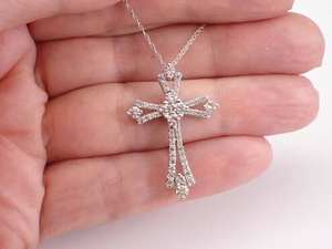 Collier pendentif croix en argent sterling 925 avec moissanite, plaqué or 18 carats, certifié GCI & IDGL, charme chrétien pour femme - Product Image 5