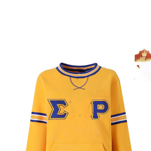 เสื้อสเวตเชิ้ต Sigma Gamma Rho Chenille ลายตัวอักษรกรีกสำหรับผู้หญิง สีทอง-น้ำเงิน ลายทาง มีกระเป๋า คอกลม เสื้อพูลโอเวอร์สำหรับชมรมนักศึกษา - Product Image 3