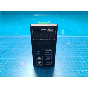 ตัวควบคุมอุณหภูมิแบบ PID รุ่น WATLOW 988A-22CE-NARR มือสอง สภาพเดิม อะไหล่อุปกรณ์เซมิคอนดักเตอร์รุ่นเก่า - Product Image 3