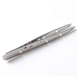 Nouvelle Arrivée, Nouveau Style : Pince à Épiler Cosmétique en Acier Inoxydable, Pince à Épiler Creuse pour Sourcils, Outils de Maquillage Quotidien - Product Image 3