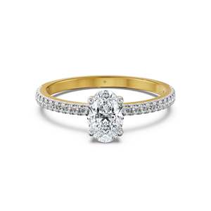 Bague classique intemporelle en moissanite taille ovale avec pavés, bague en or bicolore, bijoux de mariage et d'anniversaire, cadeau élégant - Product Image 5