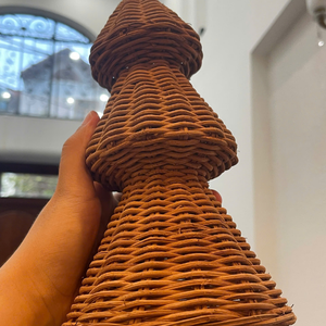 Árbol de Navidad de ratán natural tejido en Vietnam para añadir un toque rústico a las mesas de comedor navideñas. Suministro de 99 Gold Data. - Product Image 5