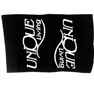 Etiquetas Tejidas Personalizadas de Primera Calidad, Etiquetas de Ropa de Tela Damasco de Alta Definición - Product Image 1