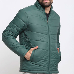 Veste matelassée élégante pour homme, isolée pour l'hiver, col montant, logo sur le devant, tissu respirant et doux pour les sports de plein air et une utilisation décontractée - Product Image 2