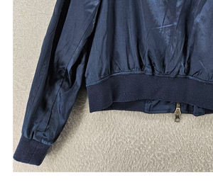 Chaqueta Bomber Lisa de Alta Calidad con Diseño Moderno 2026, Chaqueta Bomber Personalizada para Hombre de Negocios, Chaqueta Universitaria para Hombre - Product Image 3