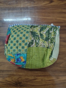 Corn husk clutch pouch Durable makeup pouch wholesale Soft portable puffer bag Lightweight cosmetic casecaseble Wholesale - Product Image 6