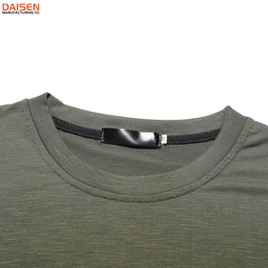 Camiseta de hombre con logo personalizado, corte ajustado, color liso, manga corta, informal, transpirable, de algodón, venta al por mayor, OEM, ODM, ropa. - Product Image 4