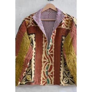Veste en coton brodée à la main, patchwork Suzani, style bohème ethnique, veste vintage brodée pour femme - Product Image 2