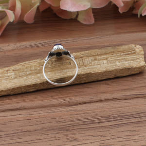 Anillo Solitario Clásico Boho Hecho a Mano con Gema de Lapislázuli de Corte Brillante y Engaste de Bisel en Plata de Ley 925 para Boda o Fiesta - Product Image 5