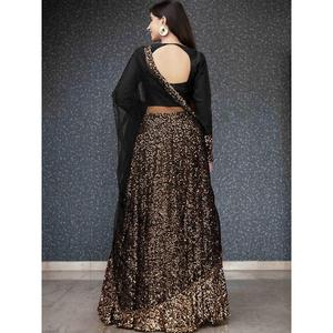 Diseñador Beautiful Black Sequin Velvet Lehenga Choli con Dupatta Otros accesorios étnicos - Product Image 2