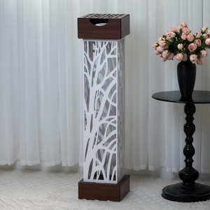 Quemador de Incienso Alto de Madera con Diseño de Ramas Intrincadas, Elegante Artesanía en Tonos Marrón y Blanco para una Decoración Lujosa - Product Image 3