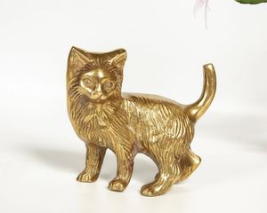 Elegant Metal Cat <b>Table</b> Centerpiece For Home Interior Decoration With Beautiful Animal Art Display Design - Product Image 4