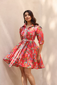 Designer Women's Vintage Floral Printed Dress with Ruffle Sleeves and lace designer Spring Runway Inspired Natural Waistline - Product Image 3