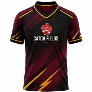 เสื้อฟุตบอลคอวีสำหรับผู้ชาย ยี่ห้อ Catch Fields พิมพ์ลายแบบ Sublimated ระบายเหงื่อได้ดี ผลิตจากโพลีเอสเตอร์ แขนสั้น สำหรับผู้ใหญ่ - Product Image 1