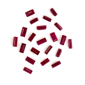 Baguettes de rubis naturel non traité du Mozambique, calibrées 2x4mm, pierre précieuse naturelle à facettes pour la fabrication de bijoux - Product Image 6