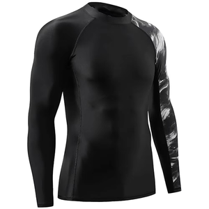 Camiseta Rash Guard Fabricada en Pakistán, Diseño Nuevo y Ligero - Product Image 6