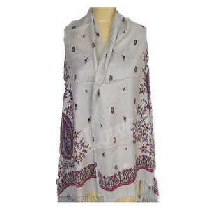 Elegante Bufanda de Sarga con Estampado Paisley y Floral, Accesorio de Moda Ligero de Primera Calidad con Tela Suave al Tacto de Seda, Artístico - Product Image 6