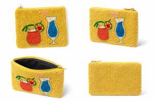 Pochette cosmétique brodée à la main avec perles jaunes, mini sac à main de créateur tendance avec doublure en polyester et chaîne de poignet pour femme - Product Image 4