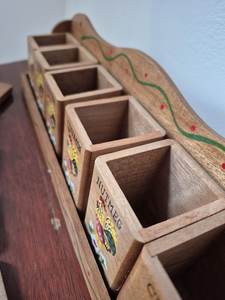 Contenedor de Especias de Madera Multifuncional para Decoración del Hogar, Herramienta para Hierbas y Especias con un Diseño Elegante de Universal Overseas - Product Image 4