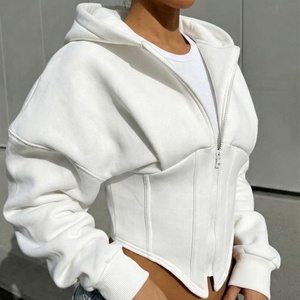 Sudadera con capucha corta personalizada para mujer, estilo casual, oversize, teñida en marrón - Product Image 2