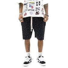 Pantalones cortos de forro polar para hombre con estampado de estrellas, estilo urbano desgastado, con dobladillo sin rematar, negros, informales, para gimnasio – Pantalones cortos con estampado brillante en toda la superficie - Product Image 3