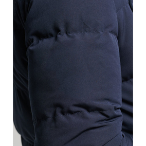 Chaqueta Larga Acolchada sin Cuello para Hombre, con Diseño de Logotipo Personalizado en la Parte Delantera, Manga Larga, Color y Talla Personalizables - Product Image 6