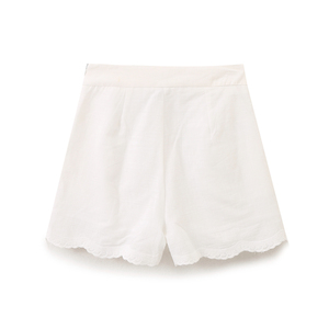 Elegantes Pantalones Cortos Blancos de Satén con Cintura Alta y Diseño Floral Bordado a Mano, Corte Regular, Pantalones Cortos de Verano para Mujer - Product Image 2