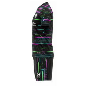 Tenue d'entraînement de football professionnelle, ensemble maillot et short de football personnalisé, vêtements de sport respirants, MALUZA Industries - Product Image 4