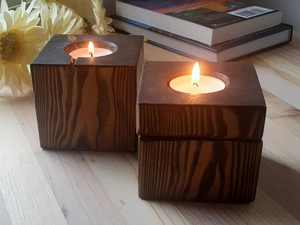 Ensemble de porte-bougies décoratifs en bois JUNJI, finition noyer foncé, design rustique, ensemble cadeau - Product Image 2