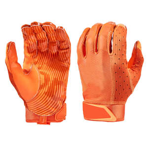 Gants de football américain pour femmes en néoprène léger et respirant avec logo personnalisé pour une performance optimale en extérieur - Product Image 4