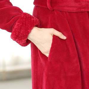 Peignoir en laine de qualité supérieure pour femmes et hommes, peignoir doux et moelleux avec impression de logo personnalisé, poche longue, vente en gros de peignoirs pour femmes - Product Image 5