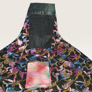 Tela estampada de lujo Maqbal Dirac en morado malva con bordado metálico y Garbasaar a juego para ropa somalí. - Product Image 3