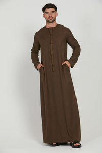 Jubba Musulmana Tradicional para Hombre, Hecha con Tela Suave, Colección Festiva, Diseño Único, Elegante, Largo hasta el Suelo, para Adultos - Product Image 4