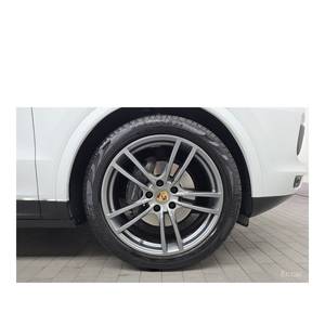 Porsche Cayenne 3.0 Coupé 2024/5, 29.155 km, Volante a la Izquierda, Caja de Cambios Automática, Asientos de Cuero con Cámara Trasera - Product Image 5