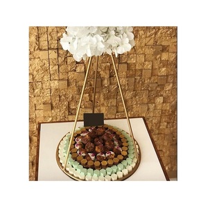 Support à chocolat en fer doré au design attrayant, de forme ronde, pour décoration de mariage et de fête, support à dessert en gros - Product Image 1
