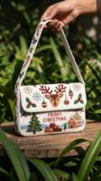 Mini pochette en perles de qualité supérieure pour femmes, motifs ornés, artisanat raffiné, pour la Saint-Valentin, soirée, nylon