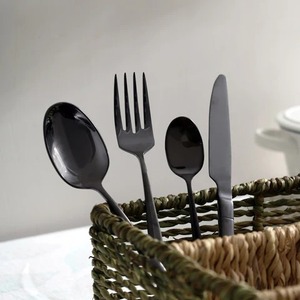 Elegante Juego de Cubiertos Dorados con Acabado Espejo de Alta Calidad, Cubiertos de Metal Resistentes al Óxido para Eventos de Boda - Product Image 3
