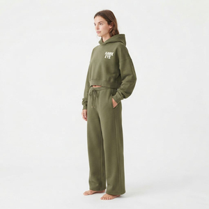 Conjunto de Sudadera Corta con Hombros Caídos y Pantalones Jogger para Mujer, Personalizado al por Mayor, Transpirable, Color Verde Oliva Sólido - Product Image 3