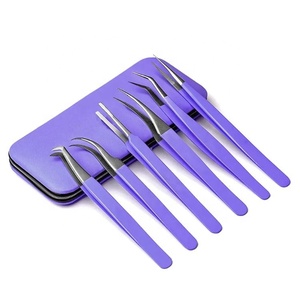 Kit de Pinzas para Pestañas Curvas y Puntiagudas de Acero Inoxidable con Estuche para Extensiones de Pestañas Personales y Profesionales - Product Image 1