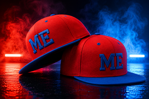 Gorra Snapback Más Demandada, Roja y Azul, con Bordado 3D ME, 6 Paneles, Ajustable, Unisex, Estilo Urbano - Product Image 2