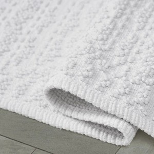 Tapis de bain rectangulaire en coton blanc, antidérapant, style scandinave, bordure tissée à pompons, lavable en machine, pour usage domestique - Product Image 2