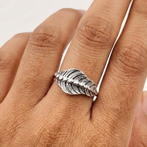 Anillo de Plata de Ley con Diseño de Hoja para Mujer, Hecho a Mano, Inspirado en la Naturaleza, Minimalista, para Regalo - Product Image 3