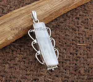 Wholesale Natural White Selenite Pendant <b>Necklace</b> Raw Satin Spar Stone Jewelry Energy Recharging Gemstone <b>for</b> Women <b>Men</b> - Product Image 2