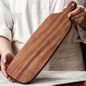 Planche à découper à long manche avec finition lisse, design ergonomique, surface compatible couteaux, idéale pour couper, servir et offrir - Product Image 1